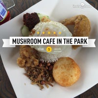 Photo taken at Mushroom Cafe In The Park by Leong S. on 3/5/2016