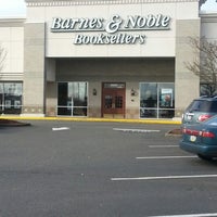 barnes and noble jobs near me