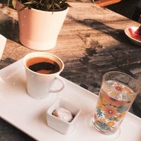 Foto tirada no(a) Meydani Cafe &amp; Pastane por Tuba em 2/22/2020