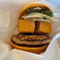Photo taken at Freshness Burger by fujifuji on 5/17/2023