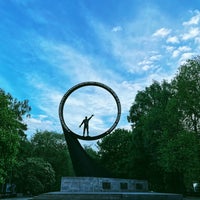 Photo taken at Памятник землякам-космонавтам by Karina P. on 5/14/2022