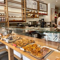 Foto scattata a GAIL&#39;s Bakery da Abdulrahman il 6/23/2023