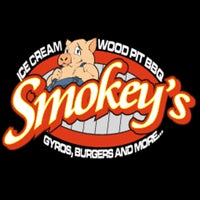 รูปภาพถ่ายที่ Smokey&amp;#39;s BBQ โดย Smokey&amp;#39;s BBQ เมื่อ 11/29/2017