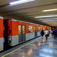Photo taken at Metro San Cosme by ο Ντιν α. on 11/25/2019