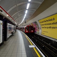 Photo taken at Shepherd&amp;#39;s Bush London Underground Station by ο Ντιν α. on 6/30/2023