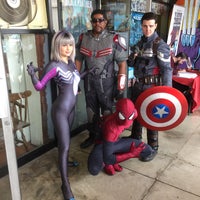 Photo taken at Earth 2 Comics by Alexis D. on 5/7/2016