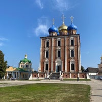 Photo taken at Успенский собор by Андрей С. on 9/12/2021