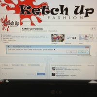 Photo taken at Ketch Up Fashion by SERH🅰T T. on 1/29/2013
