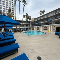 Das Foto wurde bei Beverly Hills Plaza Hotel &amp;amp; Spa von Bandar A. am 12/27/2023 aufgenommen