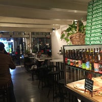 2/9/2017 tarihinde Andra L.ziyaretçi tarafından Messié Pizza'de çekilen fotoğraf