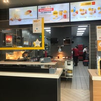 Photo taken at McDonald&amp;#39;s by Дениска 😽 on 6/12/2021