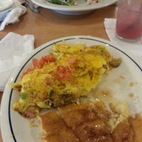Photo taken at IHOP by Blucexy on 8/15/2014