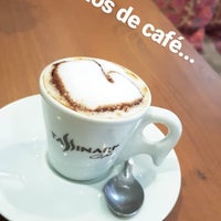 Photo taken at Le Cafe D&amp;#39;ici by Samara F. on 1/4/2018