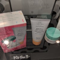Photo taken at SEPHORA by Shayna A. on 1/18/2019