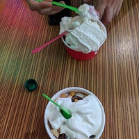 Photo taken at 16 Handles by Shayna A. on 6/15/2018