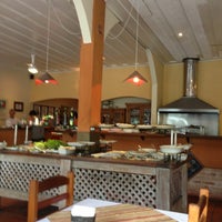 รูปภาพถ่ายที่ Atobá Restaurante โดย Rosangela N. เมื่อ 5/21/2013