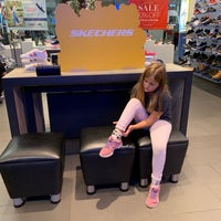 Skechers garden state plaza sale