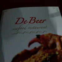 Photo taken at De&amp;#39;Beer Garden &amp;amp; Seafood Restaurant by Raymond C. on 2/2/2013