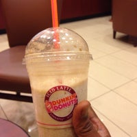 Photo taken at Dunkin&amp;#39; Donuts دانكن دونتس by Shah S. on 10/31/2013