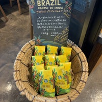 Photo taken at Starbucks by てっど K. on 4/19/2024