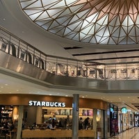 Photo taken at Starbucks by てっど K. on 10/28/2022