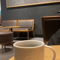 Photo taken at Starbucks by てっど K. on 12/29/2022