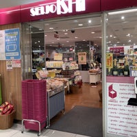 成城石井 Grocery Store In 川崎区