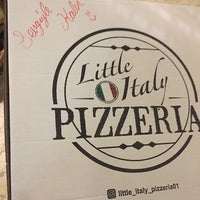 12/16/2017 tarihinde Little İtaly Pizzeriaziyaretçi tarafından Little İtaly Pizzeria'de çekilen fotoğraf