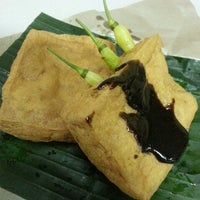 Review ketan bubuk + tahu petis