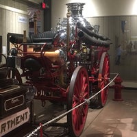 8/19/2018에 Ekaterina Z.님이 Hall of Flame Fire Museum and the National Firefighting Hall of Heroes에서 찍은 사진
