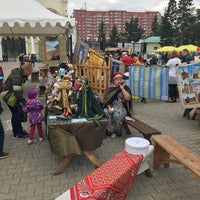 Photo taken at парк маяковского by Gökhan A. on 8/18/2018