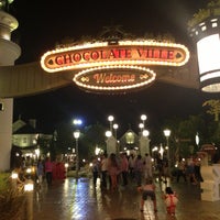 Photo taken at Chocolate Ville by Arpassanan W. on 4/19/2013