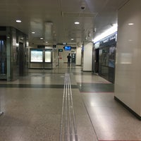 Photo taken at Downtown MRT Station (DT17) by Jann S. on 2/3/2019