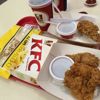 Photo taken at KFC by eℓaine ♡. on 9/10/2014