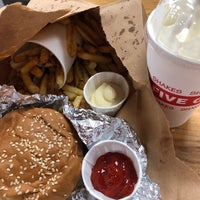 Photo taken at Five Guys by Raywin K. on 11/3/2020