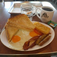 Photo taken at A&amp;amp;W by Ruby 🚲 G. on 5/17/2016