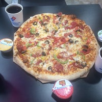 Photo taken at Domino&amp;#39;s Pizza by Tuğba G. on 11/6/2016
