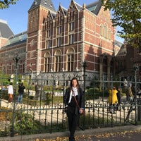 Photo taken at Tramhalte Rijksmuseum by Saskia S. on 10/7/2018