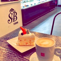 11/9/2018 tarihinde أمل 🤍ziyaretçi tarafından Shilla Bakery &amp;amp; Cafe (Tysons Corner)'de çekilen fotoğraf
