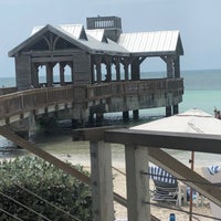 Photo taken at Four Marlins Oceanfront Dining by Greg G. on 4/23/2021