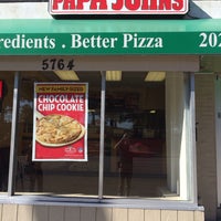 Photo taken at Papa John&amp;#39;s Pizza by Russ P. on 10/18/2013