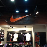 nike factory outlet in borivali
