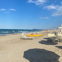 Photo taken at Playa del Sol - Bagni 108-109 by Emely G. on 6/2/2021