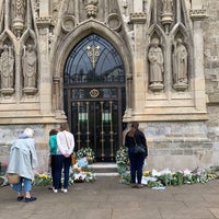 Foto diambil di Exeter Cathedral oleh Naif .. pada 9/11/2022