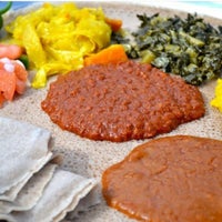 Foto diambil di Zoma Ethiopian Restaurant oleh ZomaEthiopianRestaurant Z. pada 1/27/2018