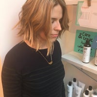 Photo taken at Fox &amp;amp; Jane Salon Cobble Hill by Amy D. on 12/15/2017