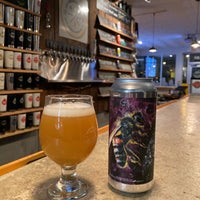 Снимок сделан в Heroes Brewing Company пользователем Dan G. 11/20/2019