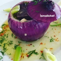 Foto diambil di Moshonis Balıkçısı İsmail Chef oleh MOSHONİS BALIKCISI CHEF İ. pada 11/14/2017
