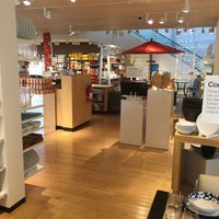 Photo taken at Crate &amp;amp; Barrel by Ryan L. on 7/3/2016