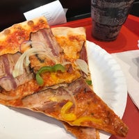 Photo taken at Pizza Buono by Jan M. on 10/9/2018
